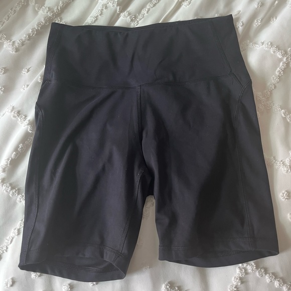 Black biker shorts - Picture 2 of 2